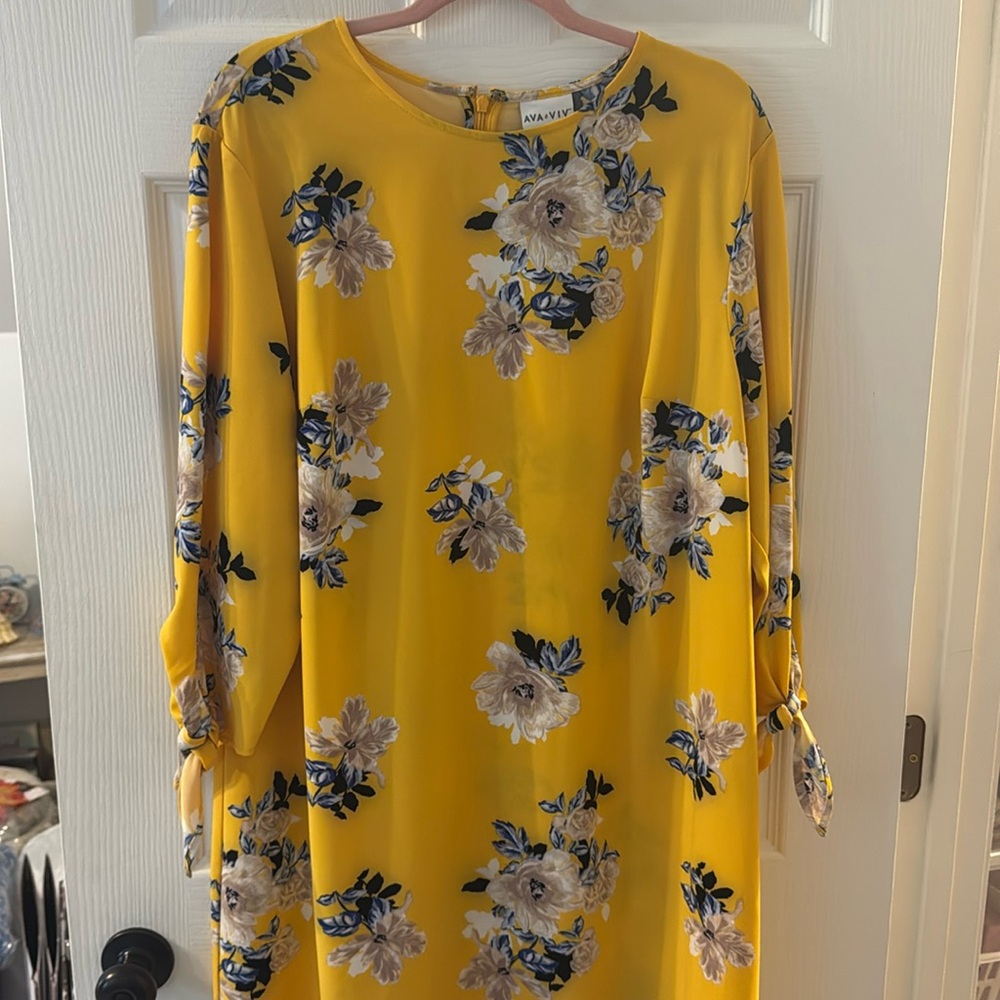 Ava & Viv Golden Floral Dress